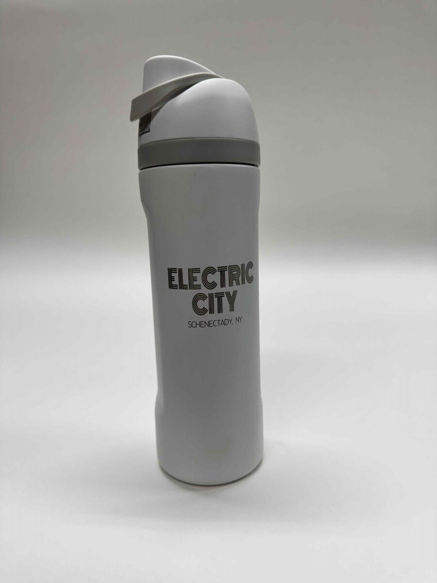 20 oz Tumbler w/ Magnetic Lid